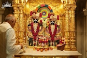 Kalupur Temple Murti Darshan