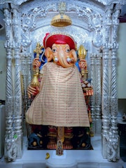Kalupur Temple Murti Darshan