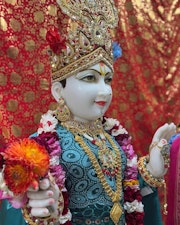 Auckland Temple (ISSO) Murti Darshan