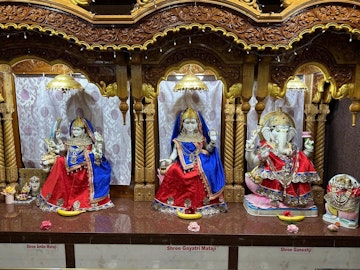 Auckland Temple (ISSO) Murti Darshan