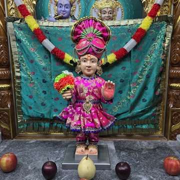 Bolton Temple Murti Darshan