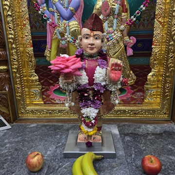 Bolton Temple Murti Darshan