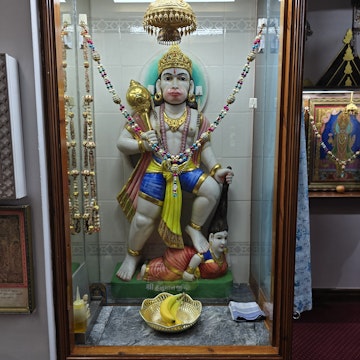 Bolton Temple Murti Darshan