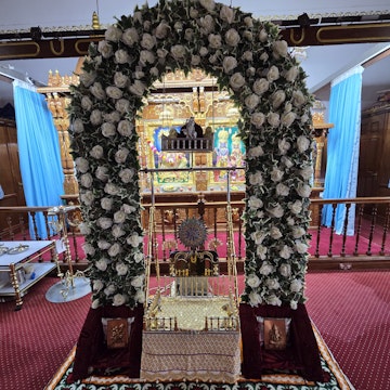 Bolton Temple Murti Darshan