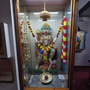 Bolton Temple Murti Darshan