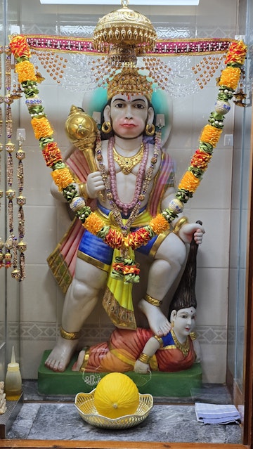 Bolton Temple Murti Darshan