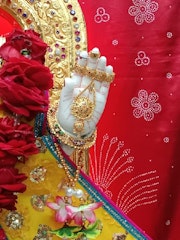 Cardiff Temple Murti Darshan