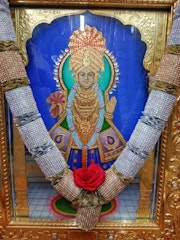 Cardiff Temple Murti Darshan