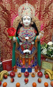 Cardiff Temple Murti Darshan