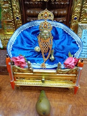 Cardiff Temple Murti Darshan