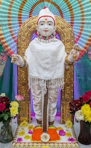 Cardiff Temple Murti Darshan