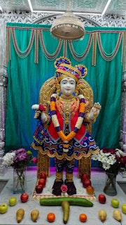 Cardiff Temple Murti Darshan