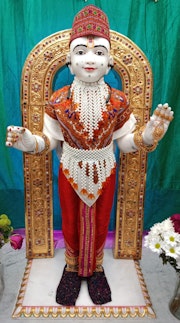 Cardiff Temple Murti Darshan