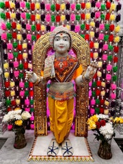 Cardiff Temple Murti Darshan