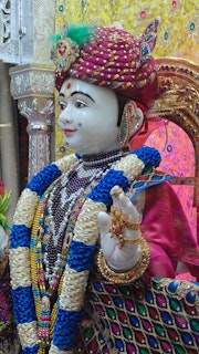 Cardiff Temple Murti Darshan