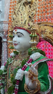 Cardiff Temple Murti Darshan