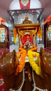 Cardiff Temple Murti Darshan