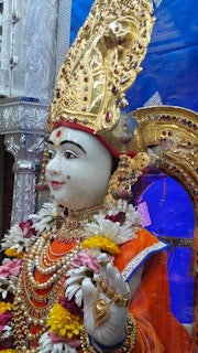 Cardiff Temple Murti Darshan