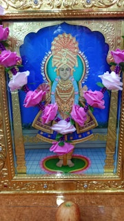 Cardiff Temple Murti Darshan