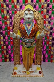 Cardiff Temple Murti Darshan