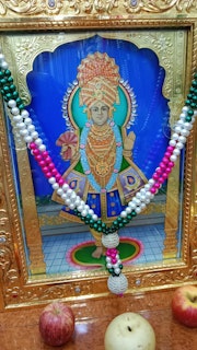 Cardiff Temple Murti Darshan