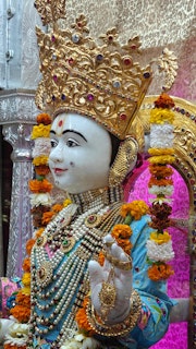 Cardiff Temple Murti Darshan