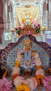 Cardiff Temple Murti Darshan