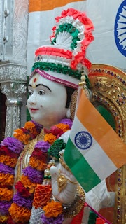 Cardiff Temple Murti Darshan