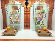 Cardiff Temple Murti Darshan