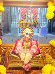 Cardiff Temple Murti Darshan