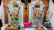 Cardiff Temple Murti Darshan
