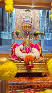 Cardiff Temple Murti Darshan