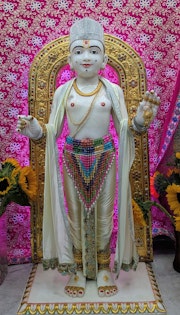 Cardiff Temple Murti Darshan