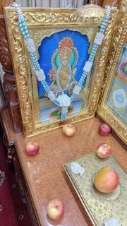 Cardiff Temple Murti Darshan