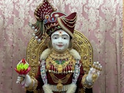 Cardiff Temple Murti Darshan