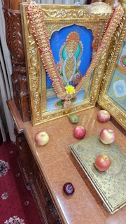 Cardiff Temple Murti Darshan