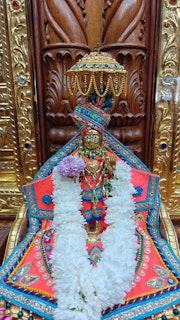 Cardiff Temple Murti Darshan