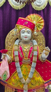 Cardiff Temple Murti Darshan