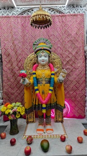 Cardiff Temple Murti Darshan