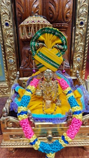 Cardiff Temple Murti Darshan