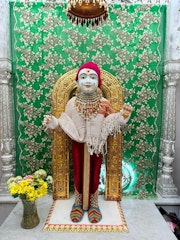 Cardiff Temple Murti Darshan