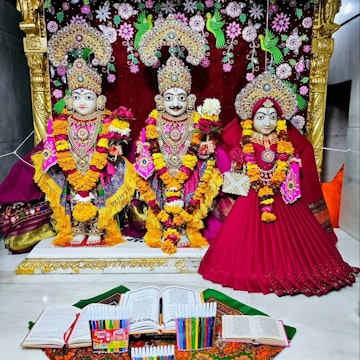 Chhapaiya Temple Murti Darshan