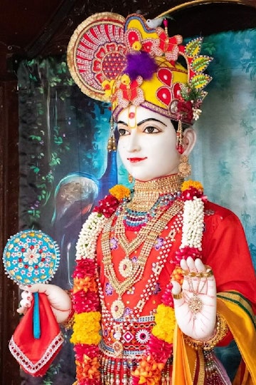 Dar es Salaam Temple Murti Darshan