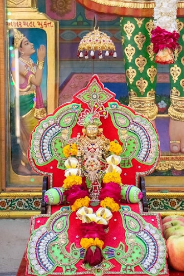 Dar es Salaam Temple Murti Darshan