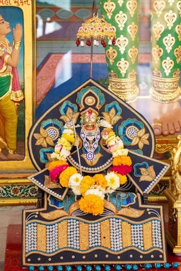 Dar es Salaam Temple Murti Darshan