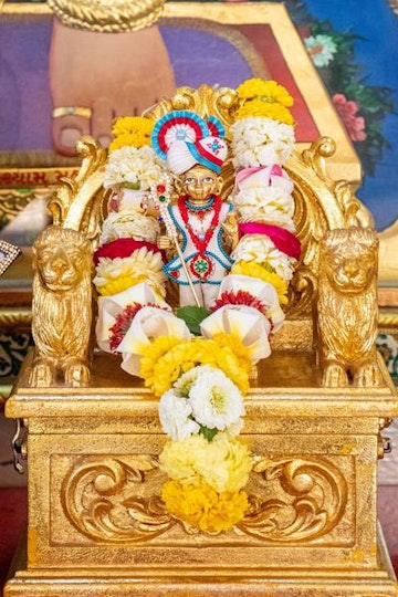 Dar es Salaam Temple Murti Darshan