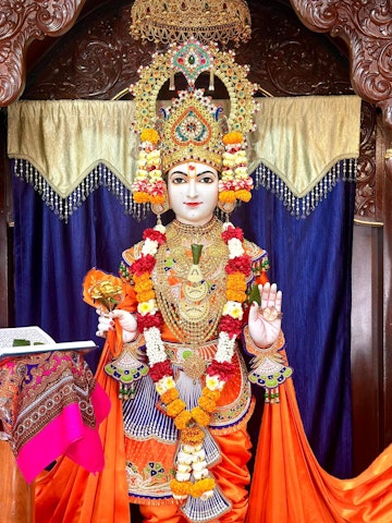 Dar es Salaam Temple Murti Darshan