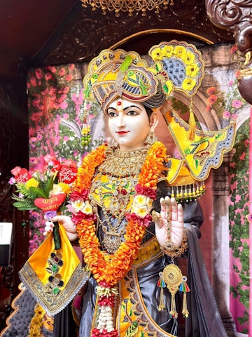 Dar es Salaam Temple Murti Darshan