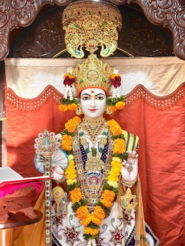 Dar es Salaam Temple Murti Darshan