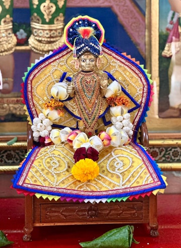 Dar es Salaam Temple Murti Darshan